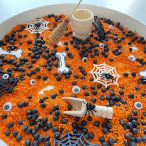 smyslova-tuba-halloween