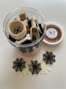 smyslova-tuba-halloween