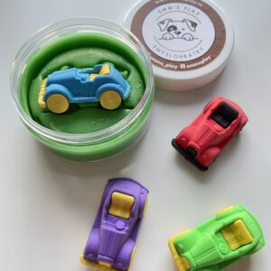 mini-modelina-auto