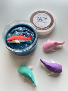 mini-modelina-more