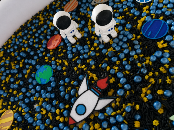 smyslova tuba vesmir 7