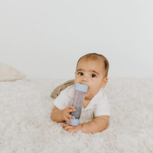 baby-senzoricka-lahev-modra