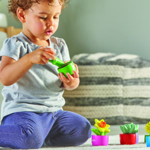 3610 Color Shapes Garden Child 1 web 1