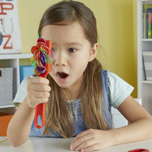 9295 STEM Explorers Magnet Movers Girl 5 1