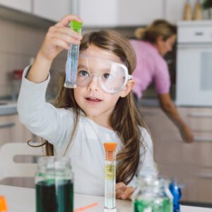 h2m94485 starter science test tube set Girl web 1