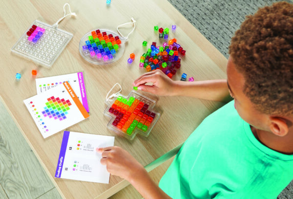 9465 STEM Explorers Suncatchers Boy1 scaled