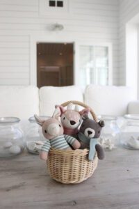 threadbear-Finbare-The-Hare-Knitted-toy