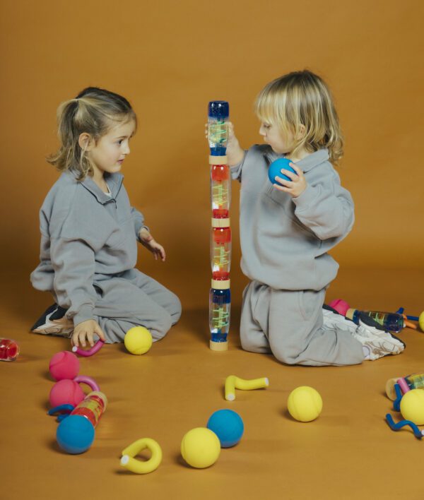 eng pl Petit Boum sensory bottle two phase MOVE Spiral Pink 339 7