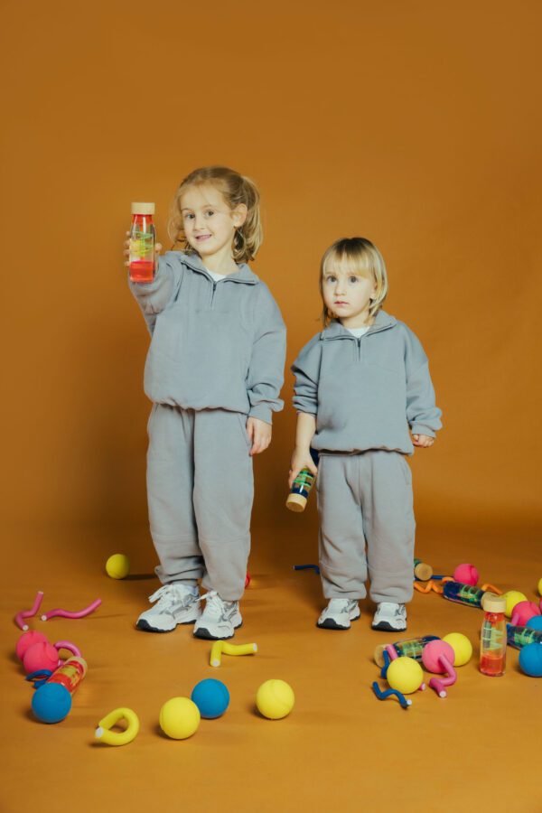 eng pl Petit Boum sensory bottle two phase MOVE Spiral Pink 339 8