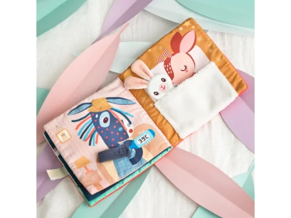 LILLI 83491 lilliputiens textilni knizka s aktivitami jelinek stella a jeho muchlacek 3