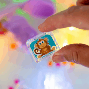 eng pl Glo Pals Light Up Sensory Cubes Cars Edition Bath Toy 402 3