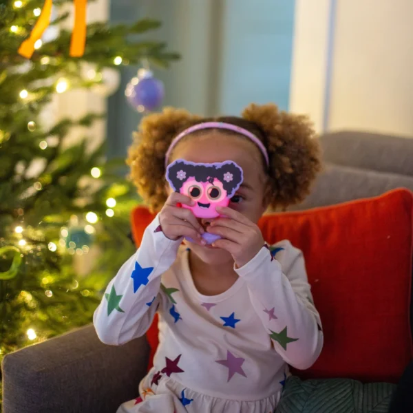 eng pl Glo Pals rattle teether glowing in the dark motion activated Lumi purple 290 4