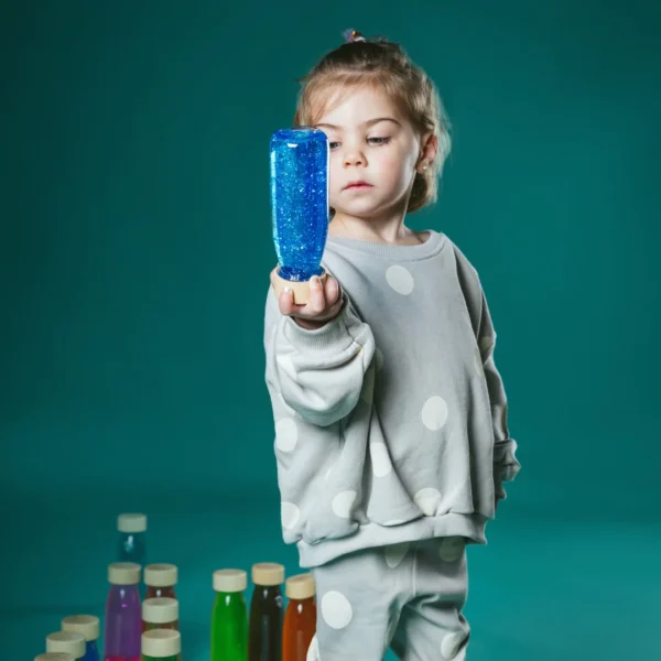 Petit Boum senzoricka lahev modra 3