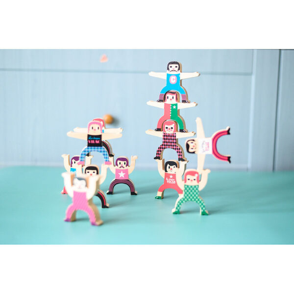 V7710-akrobati-vilac