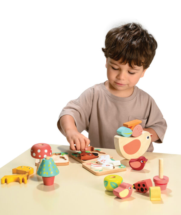 MT7124 24 months garden playtime set 8