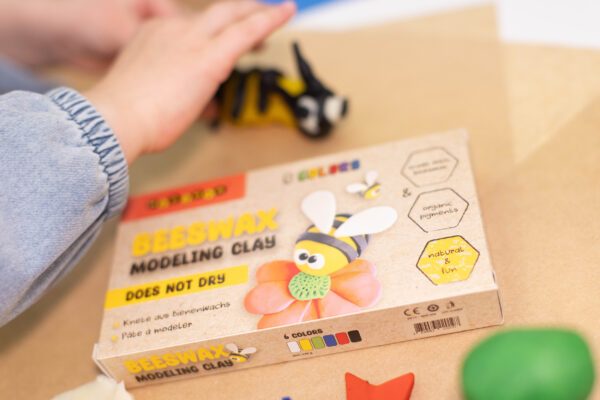 Medenka modeling clay 3