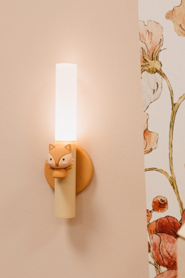 Zoo Light Fox in Wall Lifestyle The Zoofamily Photo 2