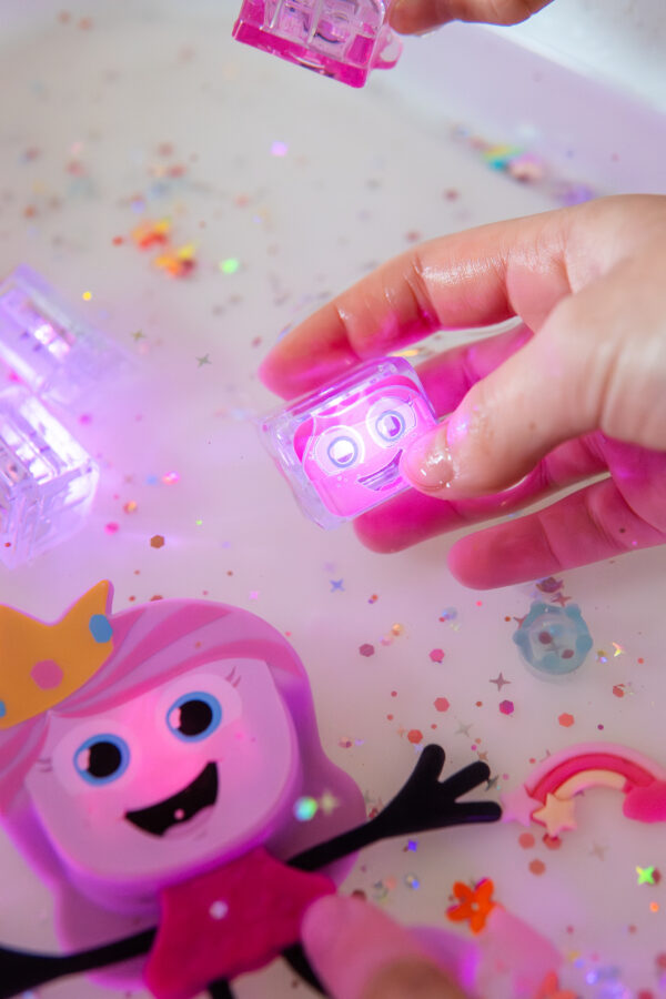 381291 senzoricke svitici kostky IDA 2