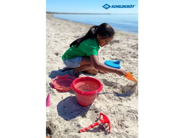 sada-hracek-na-pisek