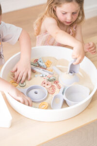 play-tray