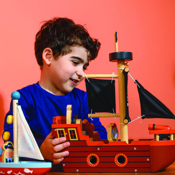MT7903 fishbones pirate ship MT7916 wooden sailing boat LR2