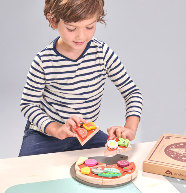 TL8275 pizza with boy choosing slice