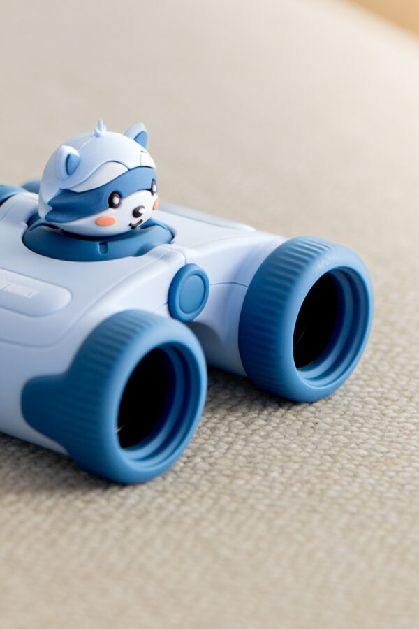 The Zoofamily Zoo Eyes Binocular Raccoon Photo 2