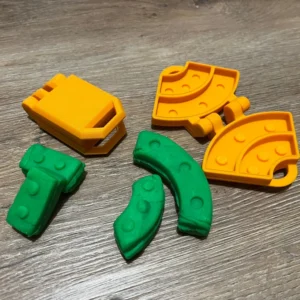 3DNika cihličkovač zakulacený na modelínu