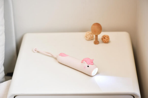 18562 Animal Flashlight Unicorn 3