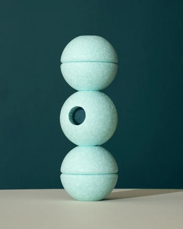 3x Foam Balls Ocean Mint Forest Green slide 5 lifestyle