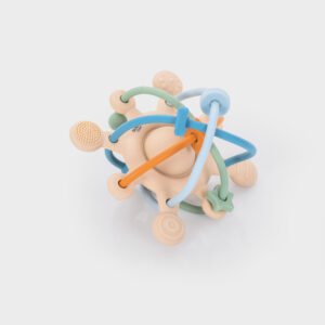 TickiT SiliSoft® – senzorické chrastítko a kousátko Fidget Rattle (neutrální barvy)
